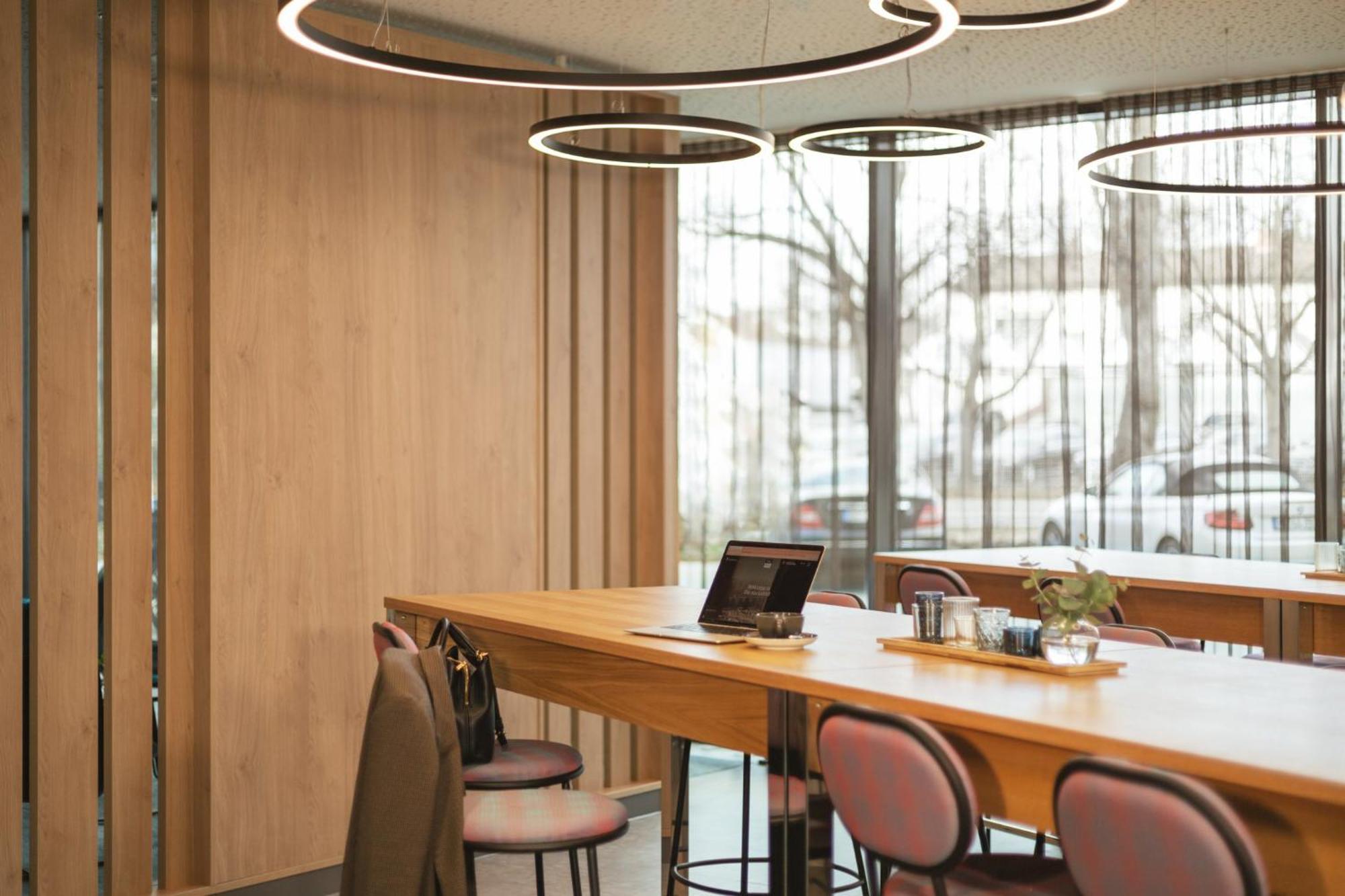 Holiday Inn - The Niu Star Sindelfingen By Ihg מראה חיצוני תמונה