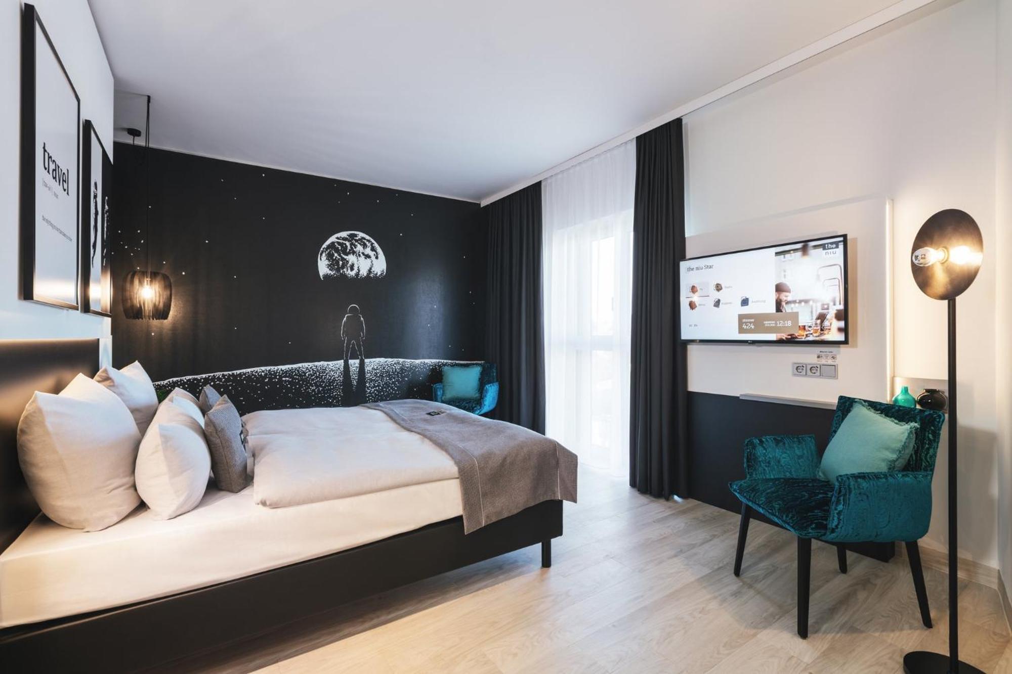 Holiday Inn - The Niu Star Sindelfingen By Ihg מראה חיצוני תמונה
